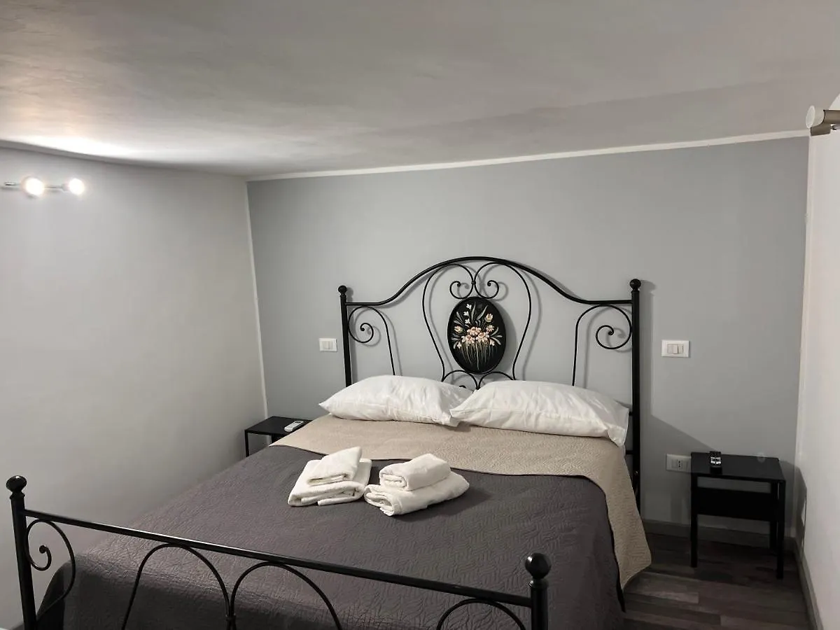 Appartamento La New House Di Seby Aeroporto di Catania Fontana Rossa Italia